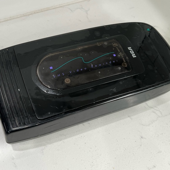 Vintage RCA Car Black VHS Video Tape Cassette Rewinder with Cord - Picture 4 of 5